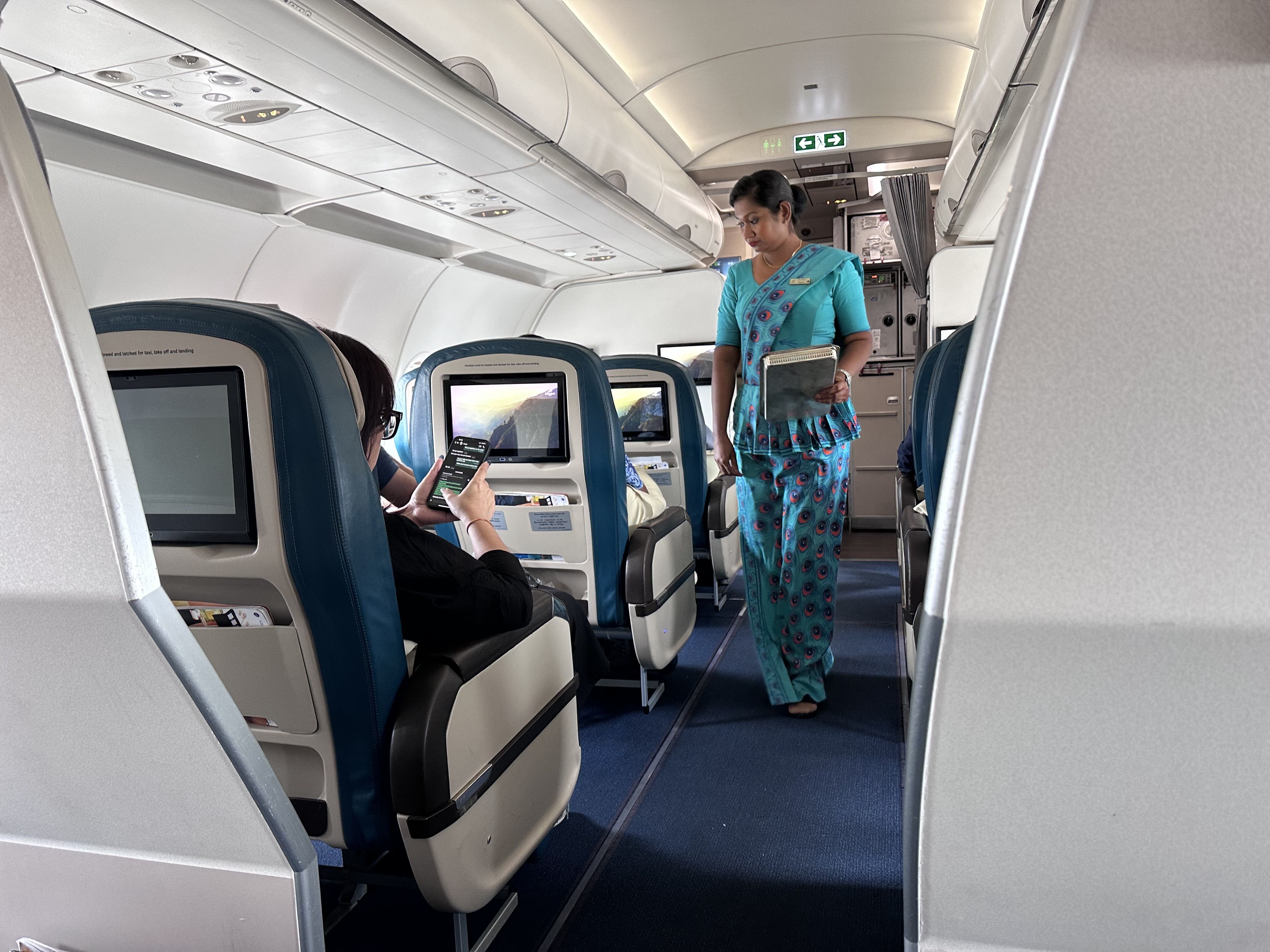 Особенности полёта на SriLankan Airlines: мой реальный опыт из Куала-Лумпура в Коломбо Особенности полёта на SriLankan Airlines: мой реальный опыт из Куала-Лумпура в Коломбо