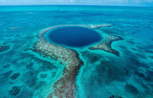 Большая голубая дыра (Great Blue Hole) &mdash; Белиз | Место № 1