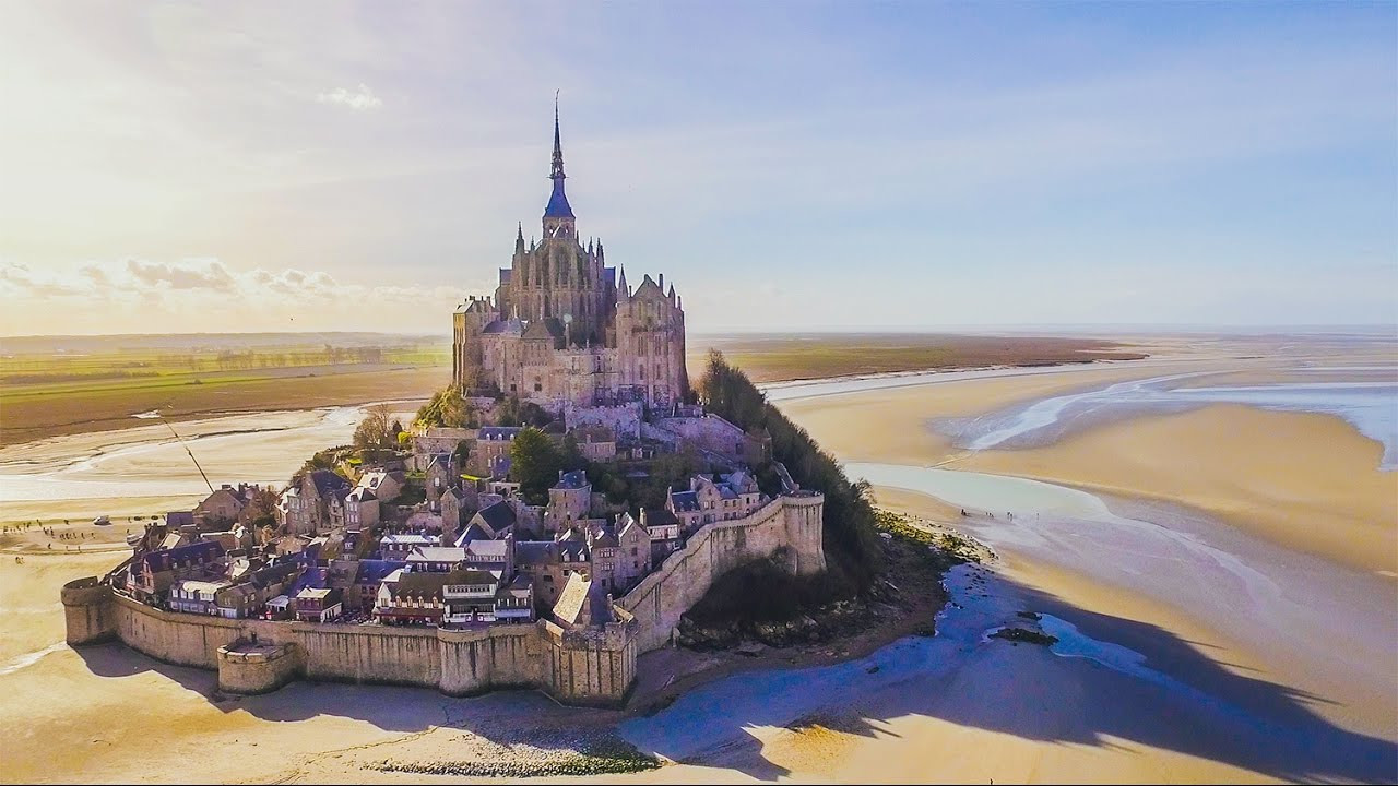 Мон-Сен-Мишель (Mont Saint-Michel) — где находится, история, приливы, аббатство, как добраться и что посмотреть Мон-Сен-Мишель (Mont Saint-Michel) — где находится, история, приливы, аббатство, как добраться и что посмотреть