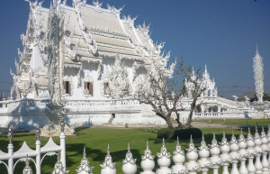 Белый храм Ват Ронг Кхун (White Temple) — Таиланд | Место № 15 Белый храм Ват Ронг Кхун (White Temple) — Таиланд | Место № 15