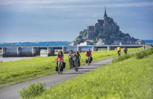 Остров-замок Мон-Сен-Мишель (Mont Saint Michel) — Франция | Место № 2 Остров-замок Мон-Сен-Мишель (Mont Saint Michel) — Франция | Место № 2