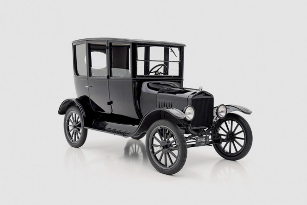 Ford T Center-Door Sedan 1921 года в рассказе Андрея Хрисанфова Ford T Center-Door Sedan 1921 года в рассказе Андрея Хрисанфова