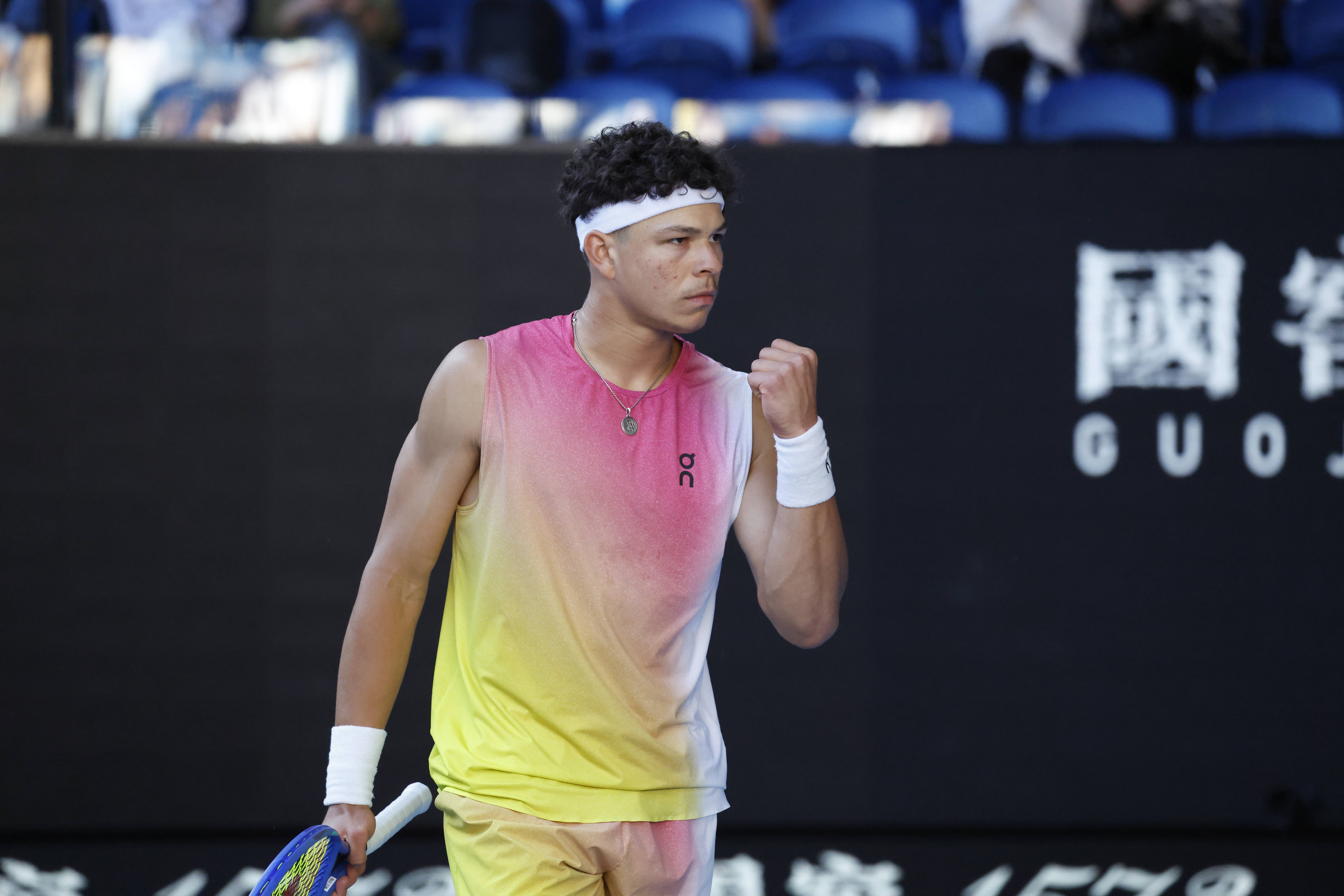 Синнер — Шелтон: прогноз на полуфинал Australian Open 24 января Синнер — Шелтон: прогноз на полуфинал Australian Open 24 января