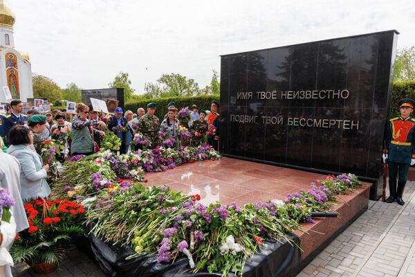 В городах Молдовы прошли торжества по случаю 81-й годовщины Великой Победы &ndash; фото - 09.05.2026, Sputnik Молдова