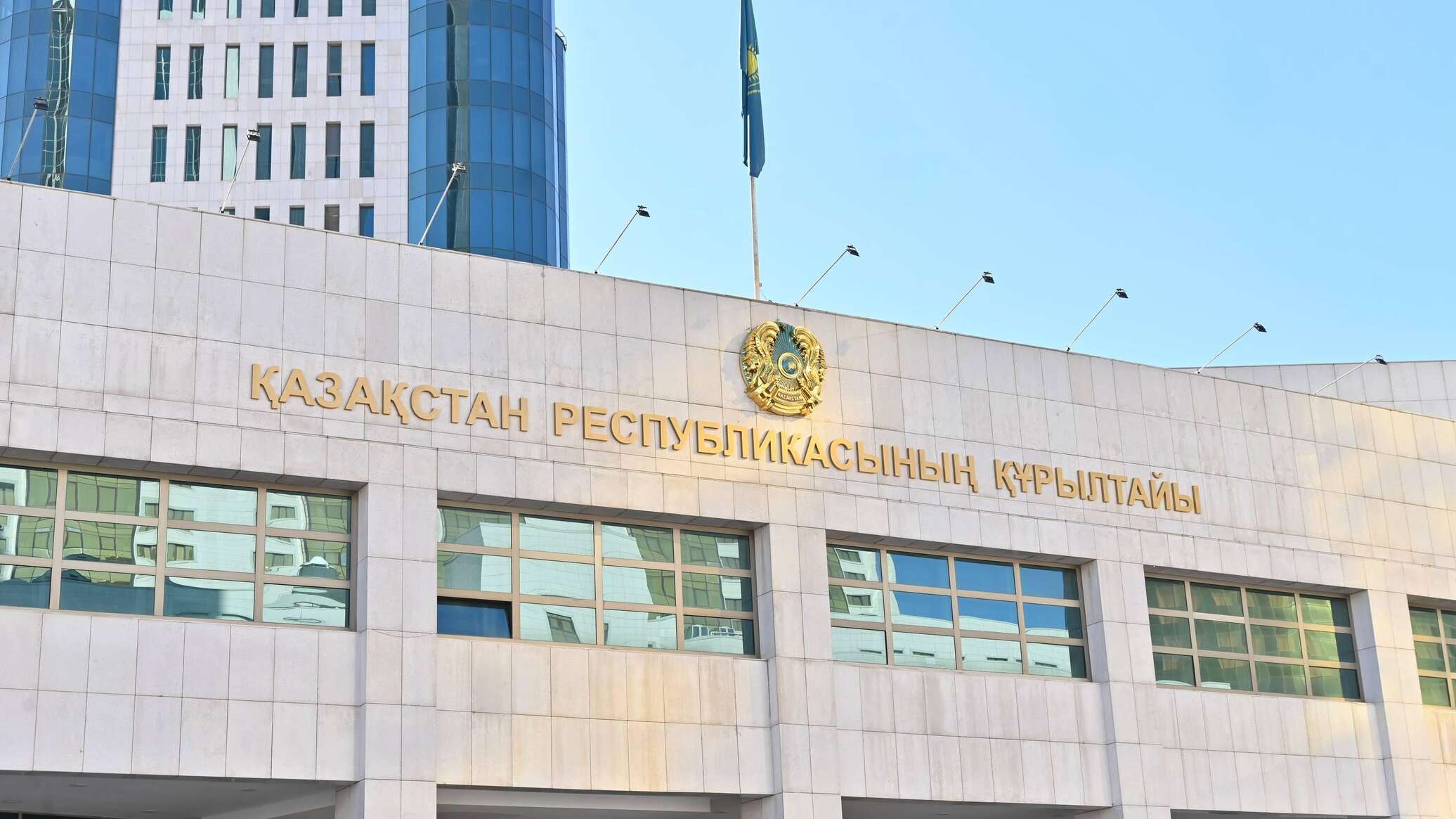 Токаев подписал указ о созыве первой сессии Курултая 28 августа 