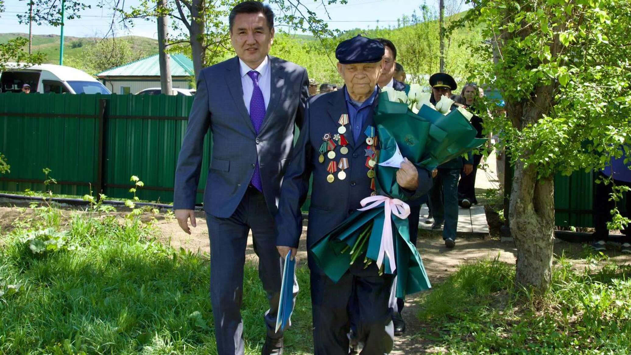Шығыс Қазақстанда 99 жастағы соғыс ардагеріне құрмет көрсетілді