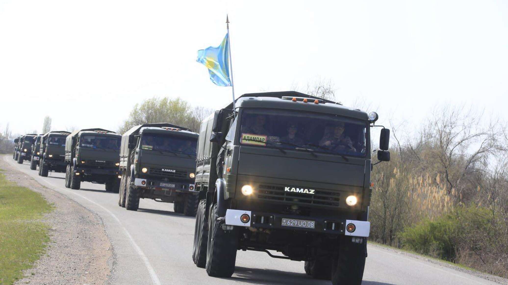 Военная техника проедет по дорогам в трех областях на юге Казахстана