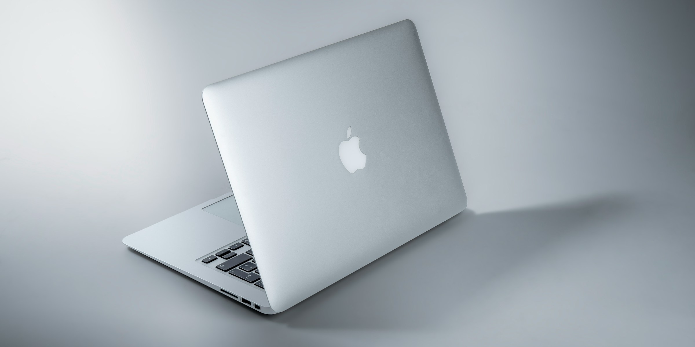 macOS Tahoe станет последним обновлением для Mac и Macbook с процессорами Intel macOS Tahoe станет последним обновлением для Mac и Macbook с процессорами Intel
