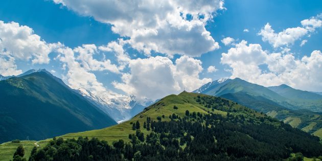 Не только Сочи. 20 российских курортов, которые стоит посетить