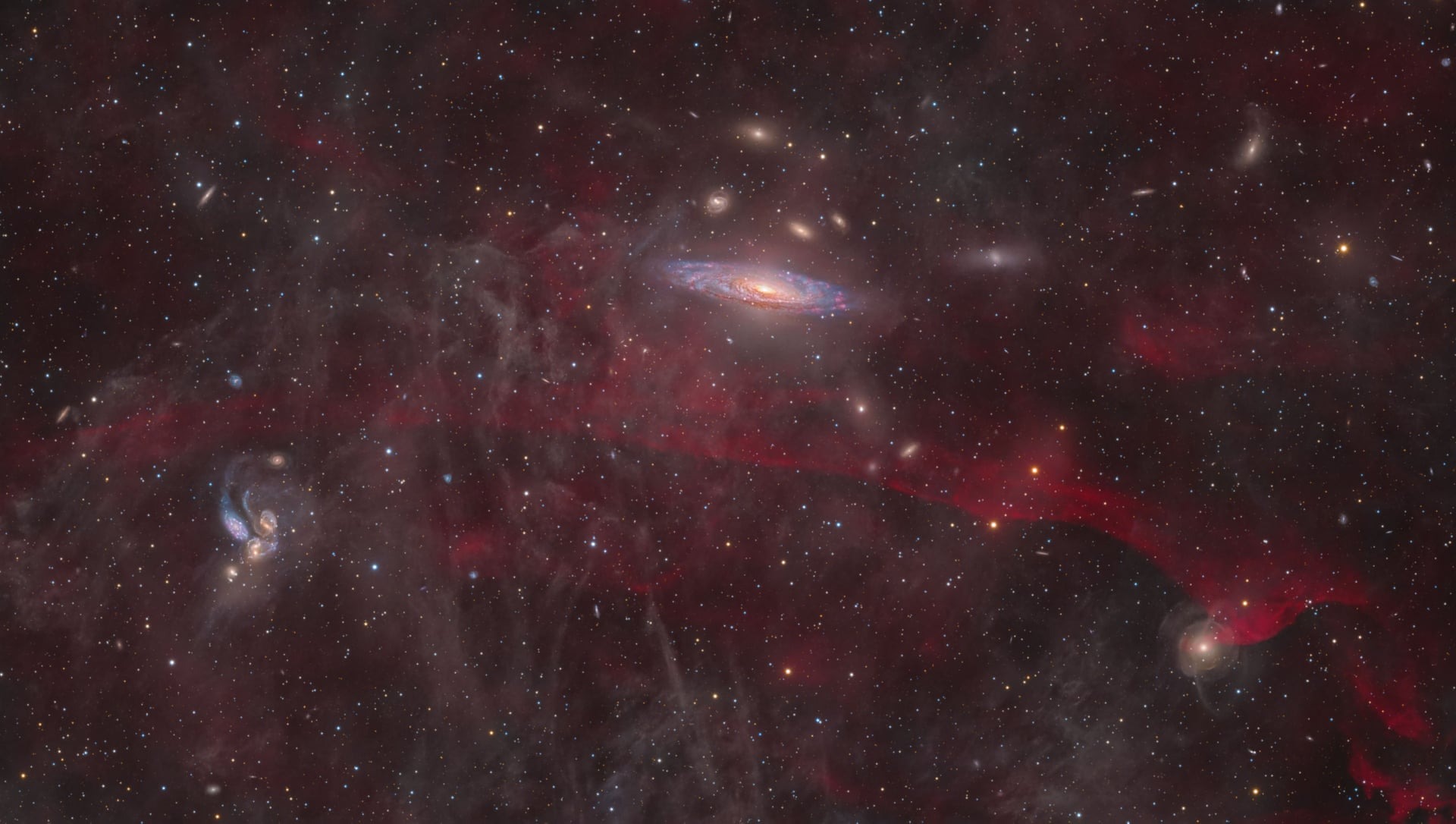 Солнечная бездна и огромная комета: 20 лучших фото с Astronomy Photographer of the Year 2025 Солнечная бездна и огромная комета: 20 лучших фото с Astronomy Photographer of the Year 2025