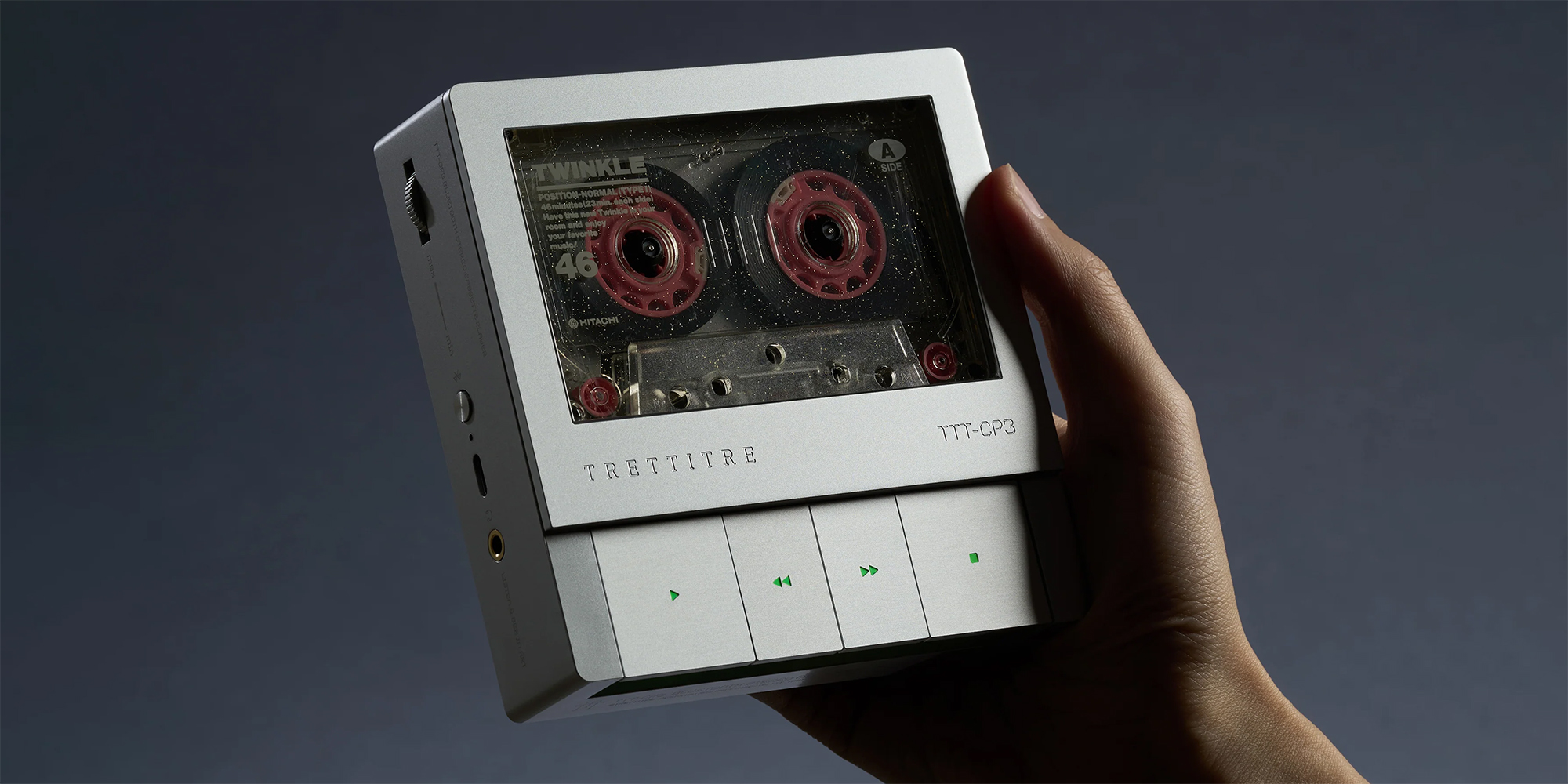 Винил, CD и&nbsp;кассеты на стене: Trettitre представила необычную аудиосистему Retro Ambient Sound System