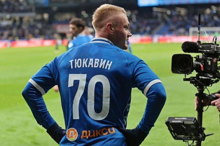 «Динамо» – лидер РПЛ. ЦСКА проиграл после отмены удаления Лунёва «Динамо» – лидер РПЛ. ЦСКА проиграл после отмены удаления Лунёва