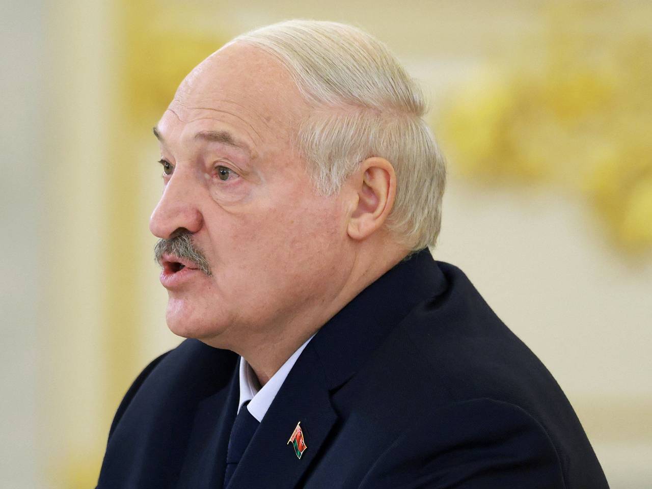 Лукашенко прокомментировал атаку ВСУ на автобус с детьми из Белоруссии