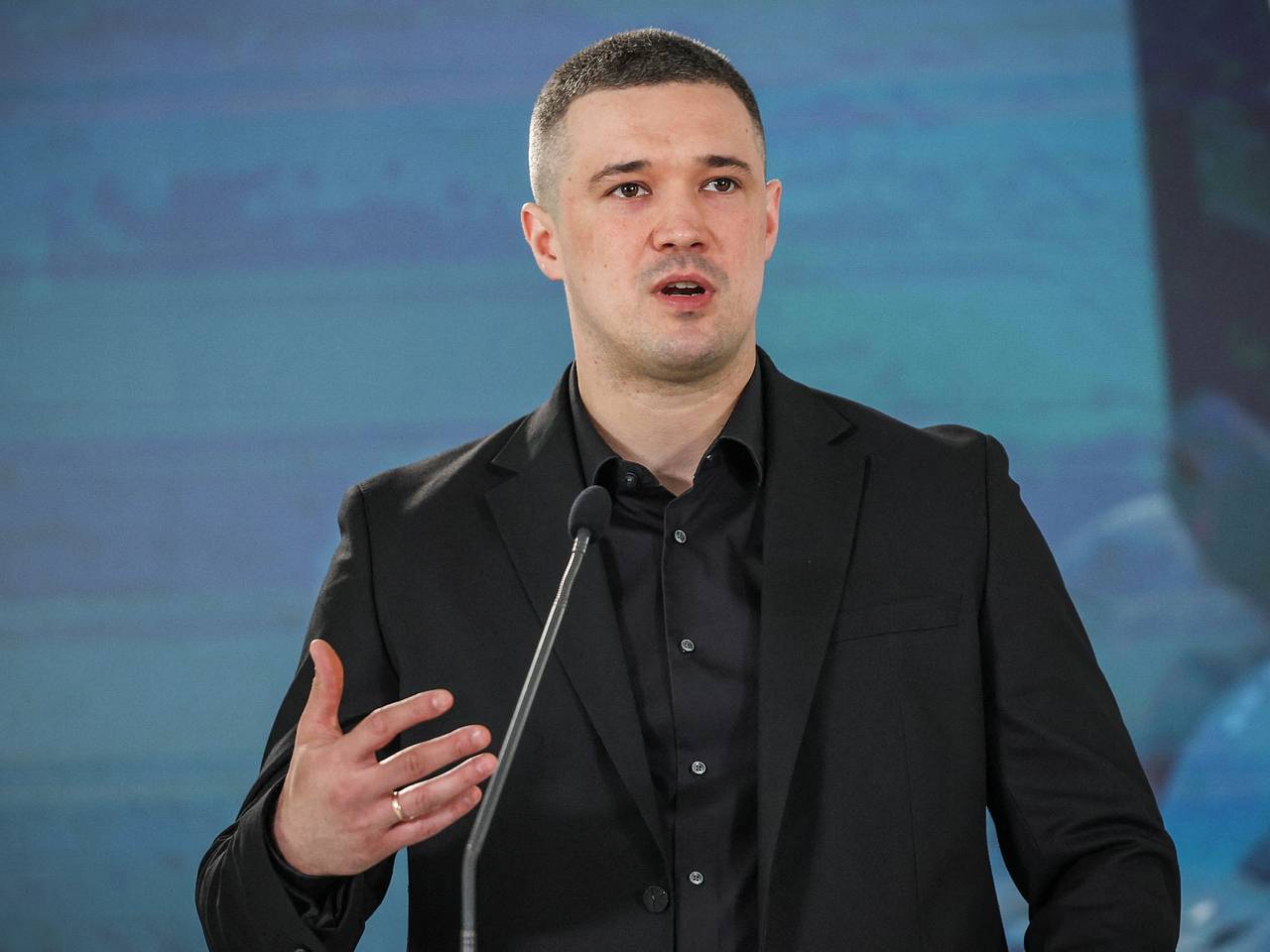 Названа причина отставки министра обороны Украины